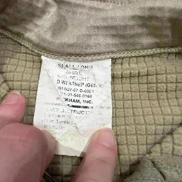 Polartec waffle knot 1/4 zip size small long - Picture 3 of 6